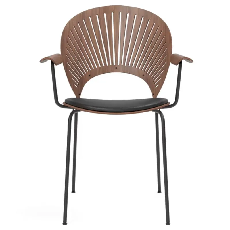 Direktkauf Fredericia Furniture 3397 Trinidad Sessel, Sitz gepolstert, H: 85 cm, Nussbaum lackiert/Schwarzes Leder